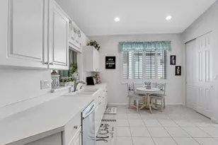 2235 Sapphire Cir, West Palm Beach, FL 33411 - Photo 22