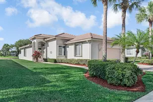 2235 Sapphire Cir, West Palm Beach, FL 33411 - Photo 4