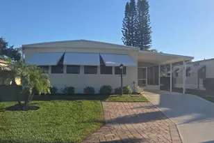 7871 SE Shenandoah Dr, Hobe Sound, FL 33455 - Photo 4