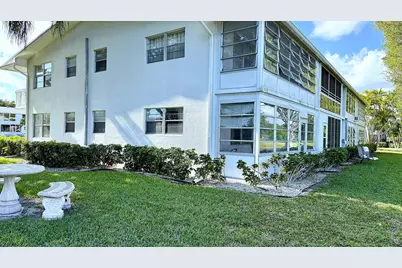 81 Markham E, Deerfield Beach, FL 33442 - Photo 38