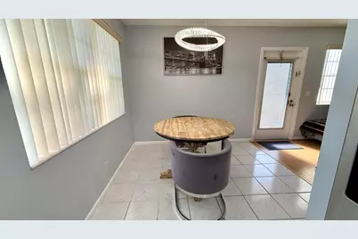 81 Markham E, Deerfield Beach, FL 33442 - Photo 8