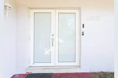 18933 SW 96th Avenue, Cutler Bay, FL 33157 - Photo 44