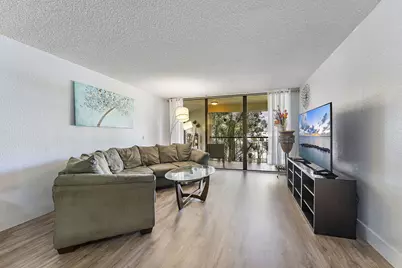 16475 Golf Club Road #207, Weston, FL 33326 - Photo 4