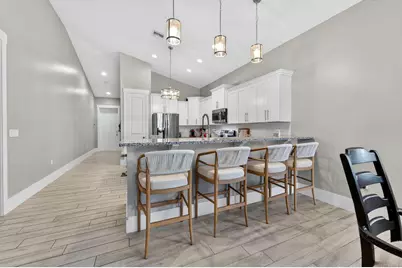 443 SE Dolphin Drive, Stuart, FL 34996 - Photo 6