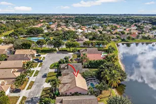 9436 Lago Dr, Boynton Beach, FL 33472 - Photo 40