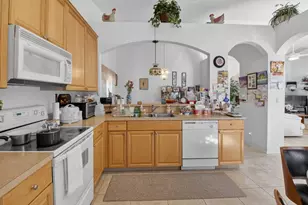 9436 Lago Dr, Boynton Beach, FL 33472 - Photo 16