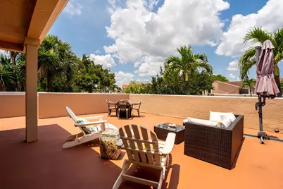 6614 Villa Sonrisa Drive #123, Boca Raton, FL 33433 - Photo 4