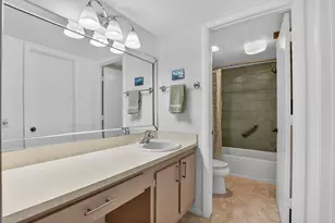 265 SE 10th St, Deerfield Beach, FL 33441 - Photo 22