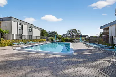 265 SE 10th Street #11c, Deerfield Beach, FL 33441 - Photo 2