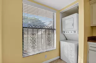 265 SE 10th St, Deerfield Beach, FL 33441 - Photo 18
