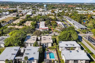 265 SE 10th St, Deerfield Beach, FL 33441 - Photo 40