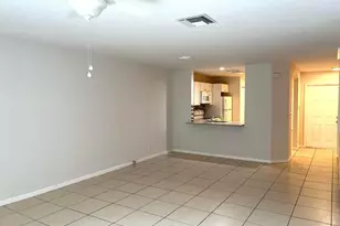 930 Summit Lake Dr, West Palm Beach, FL 33406 - Photo 8