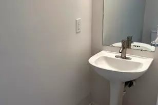 930 Summit Lake Dr, West Palm Beach, FL 33406 - Photo 10