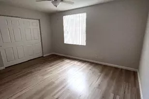 930 Summit Lake Dr, West Palm Beach, FL 33406 - Photo 18