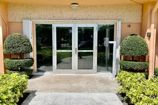 15 S Golfview Rd, Lake Worth Beach, FL 33460 - Photo 4