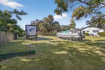 8218 S Elizabeth Avenue, Palm Beach Gardens, FL 33418 - Photo 66