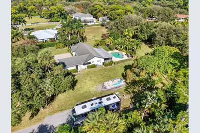 8218 S Elizabeth Avenue, Palm Beach Gardens, FL 33418 - Photo 94