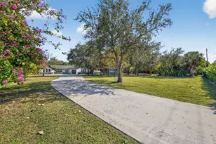 8218 S Elizabeth Ave, Palm Beach Gardens, FL 33418 - Photo 12
