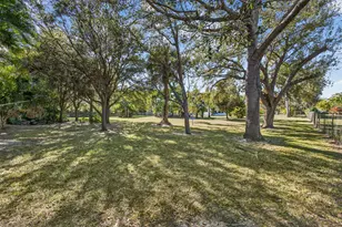 8218 S Elizabeth Ave, Palm Beach Gardens, FL 33418 - Photo 74