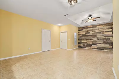 1863 S Dovetail Drive #B1, Fort Pierce, FL 34982 - Photo 6