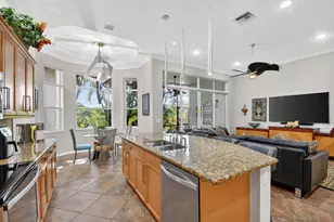9842 Via Elegante, Wellington, FL 33411 - Photo 4