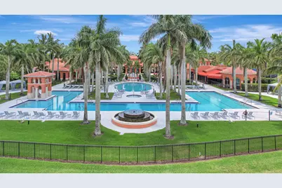 9842 Via Elegante, Wellington, FL 33411 - Photo 2