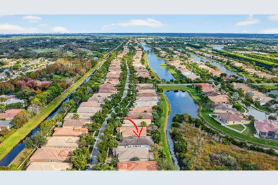 9842 Via Elegante, Wellington, FL 33411 - Photo 38