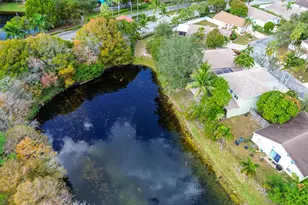 1718 Sawgrass Cir, Greenacres, FL 33413 - Photo 38