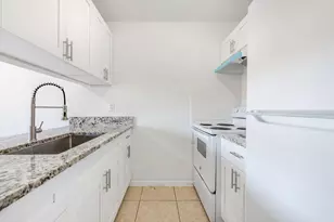 6053 10th Ave N, Lake Worth, FL 33463 - Photo 10