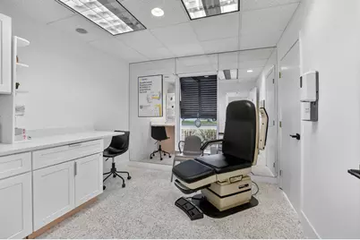 665 SE 10th Street #2, Deerfield Beach, FL 33441 - Photo 14