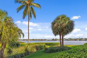 110 Half Moon Cir, Hypoluxo, FL 33462 - Photo 18