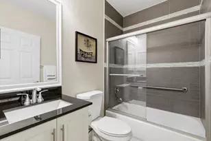 7961 Exeter Blvd E, Tamarac, FL 33321 - Photo 28