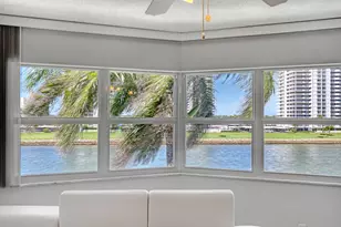 28 Yacht Club Dr, North Palm Beach, FL 33408 - Photo 2