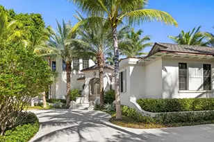 433 Antigua Ln, Palm Beach, FL 33480 - Photo 1