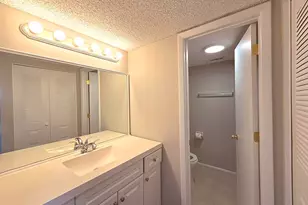 1524 SE Royal Green Cir, Port Saint Lucie, FL 34952 - Photo 20