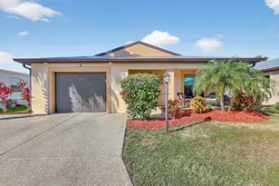 3 Los Gatos Ln, Port Saint Lucie, FL 34952 - Photo 2