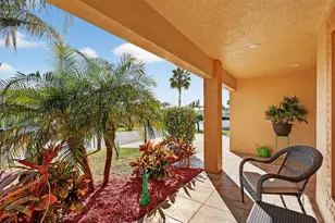 3 Los Gatos Ln, Port Saint Lucie, FL 34952 - Photo 4