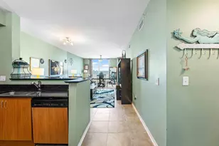 806 E Windward Way, Lantana, FL 33462 - Photo 14