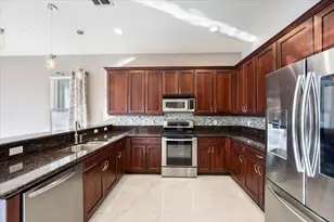 1238 Bay View Way, Wellington, FL 33414 - Photo 10