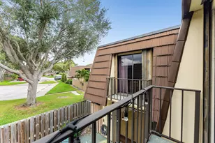 707 7th Ct, Palm Beach Gardens, FL 33410 - Photo 20