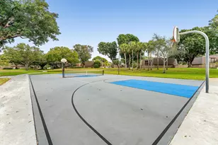 707 7th Ct, Palm Beach Gardens, FL 33410 - Photo 26