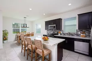 7847 NW Greenbank Cir, Port Saint Lucie, FL 34987 - Photo 8