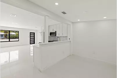 1339 NE 15th Avenue, Fort Lauderdale, FL 33304 - Photo 2
