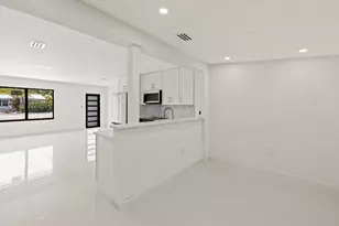 1339 NE 15th Ave, Fort Lauderdale, FL 33304 - Photo 2