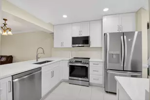 159 NW 70th St, Boca Raton, FL 33487 - Photo 2