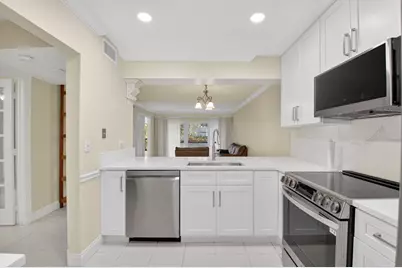 159 NW 70th Street #403, Boca Raton, FL 33487 - Photo 4