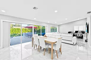 12293 Old Country Rd S, Wellington, FL 33414 - Photo 6