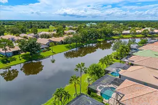 8332 Muirfield Way, Port Saint Lucie, FL 34986 - Photo 14