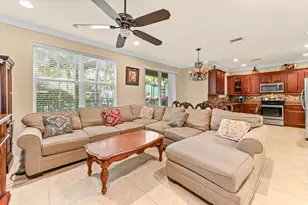 4627 Mediterranean Cir, Palm Beach Gardens, FL 33418 - Photo 4