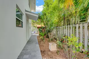 218 NE 10th St, Delray Beach, FL 33444 - Photo 40